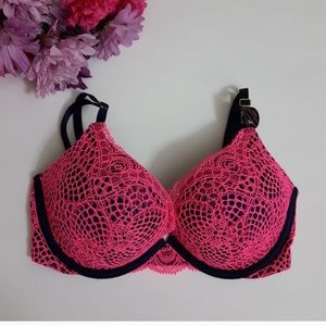 VS bombshell bra 32d